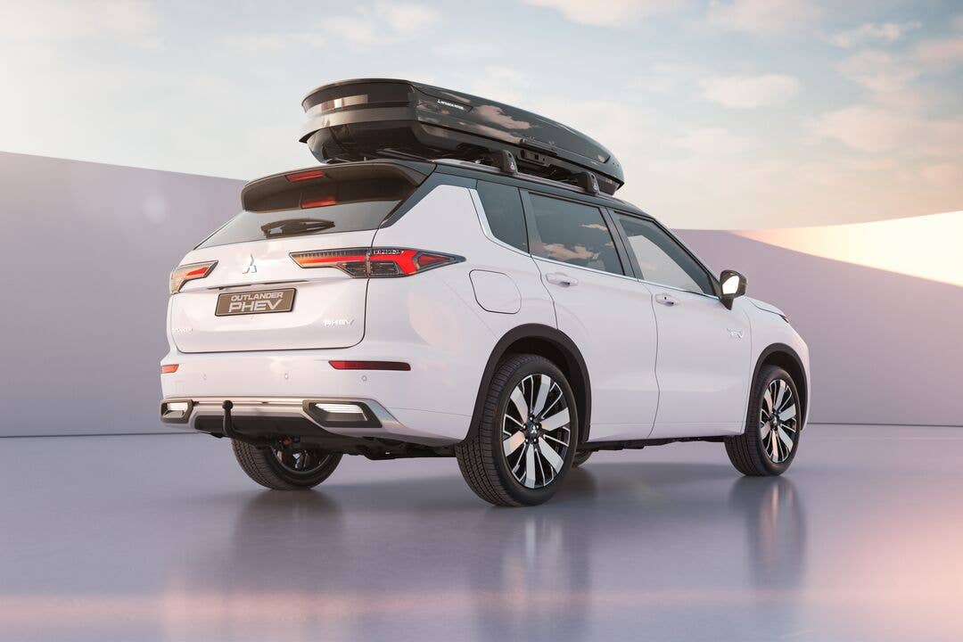 De nieuwe Outlander PHEV met trekhaak