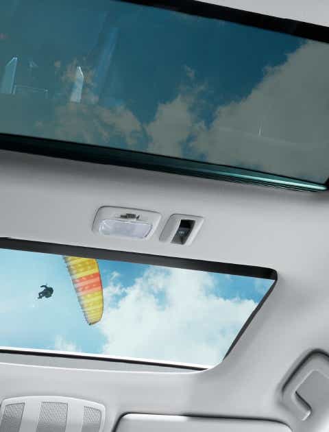 Power Panoramic Sunroof